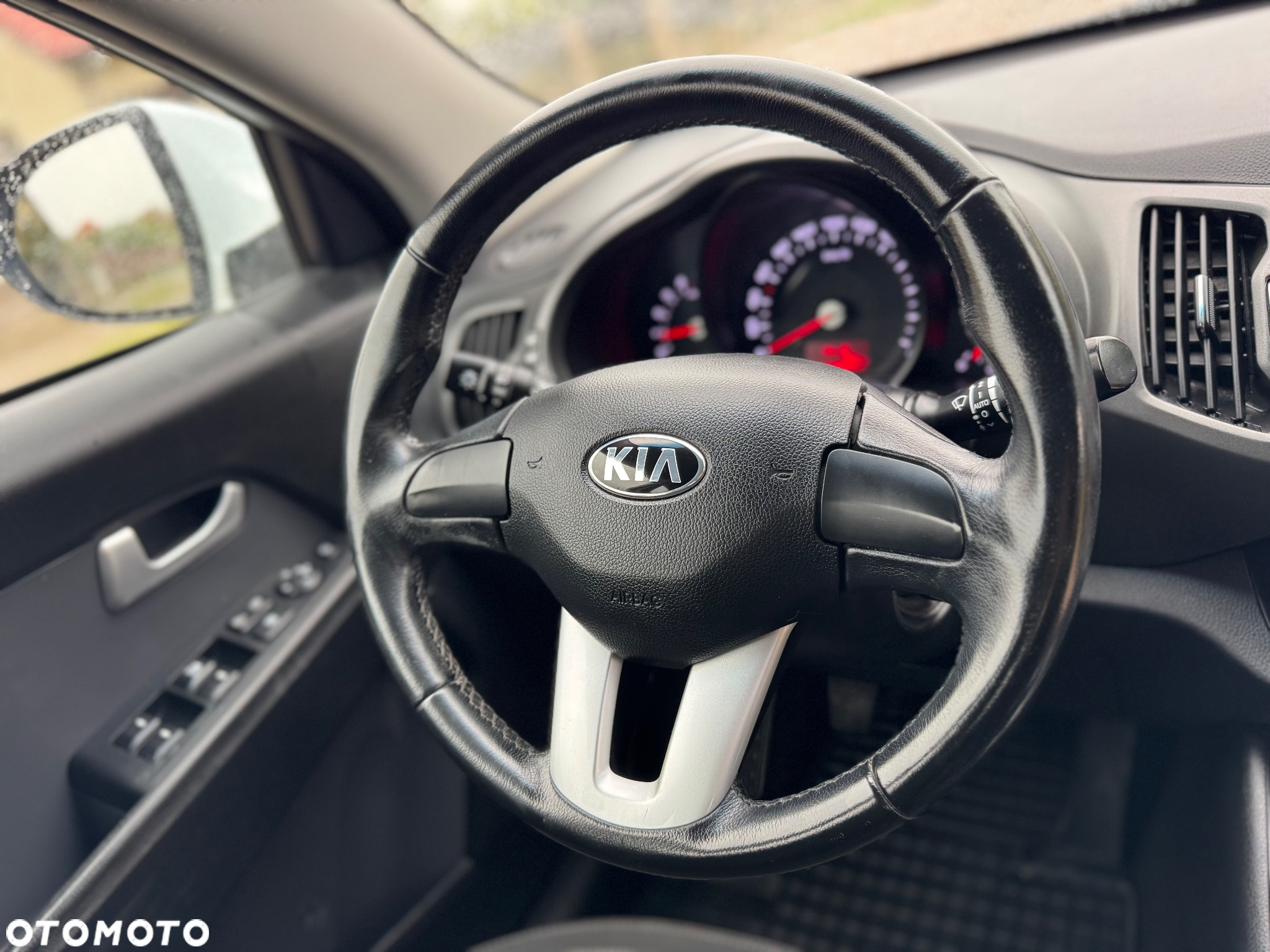 Kia Sportage 1.7 CRDI 2WD Attract - 33