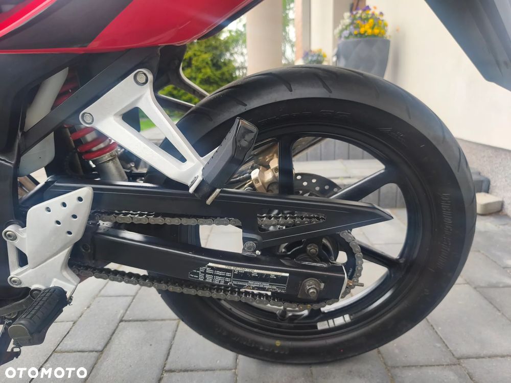 Honda CBR - 16
