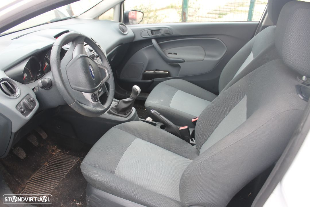 Ford Fiesta de 2011 - 6