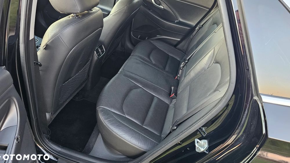 Hyundai i30 1.4 T-GDI Premiere Luxury DCT - 11