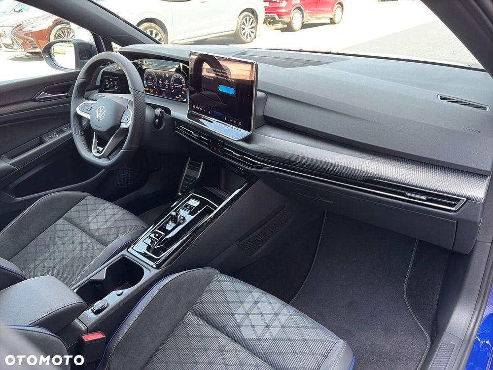 Volkswagen Golf 1.5 eTSI mHEV R-Line Plus DSG - 19