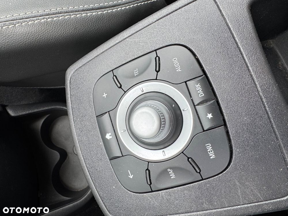 Renault Grand Scenic - 6