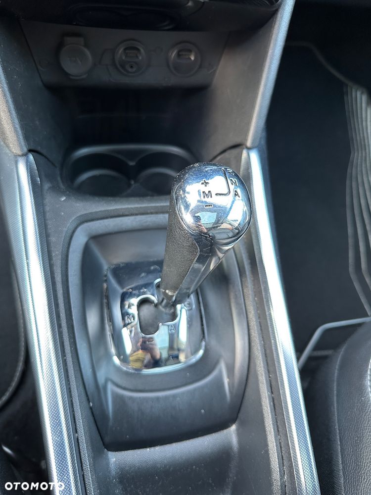 Peugeot 2008 - 24