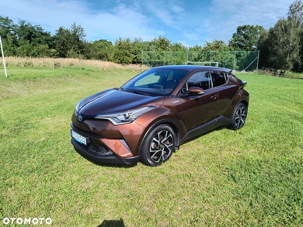 Toyota C-HR 1.8 Hybrid Prestige - 1