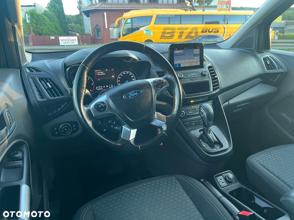 Ford Transit Connect - 12