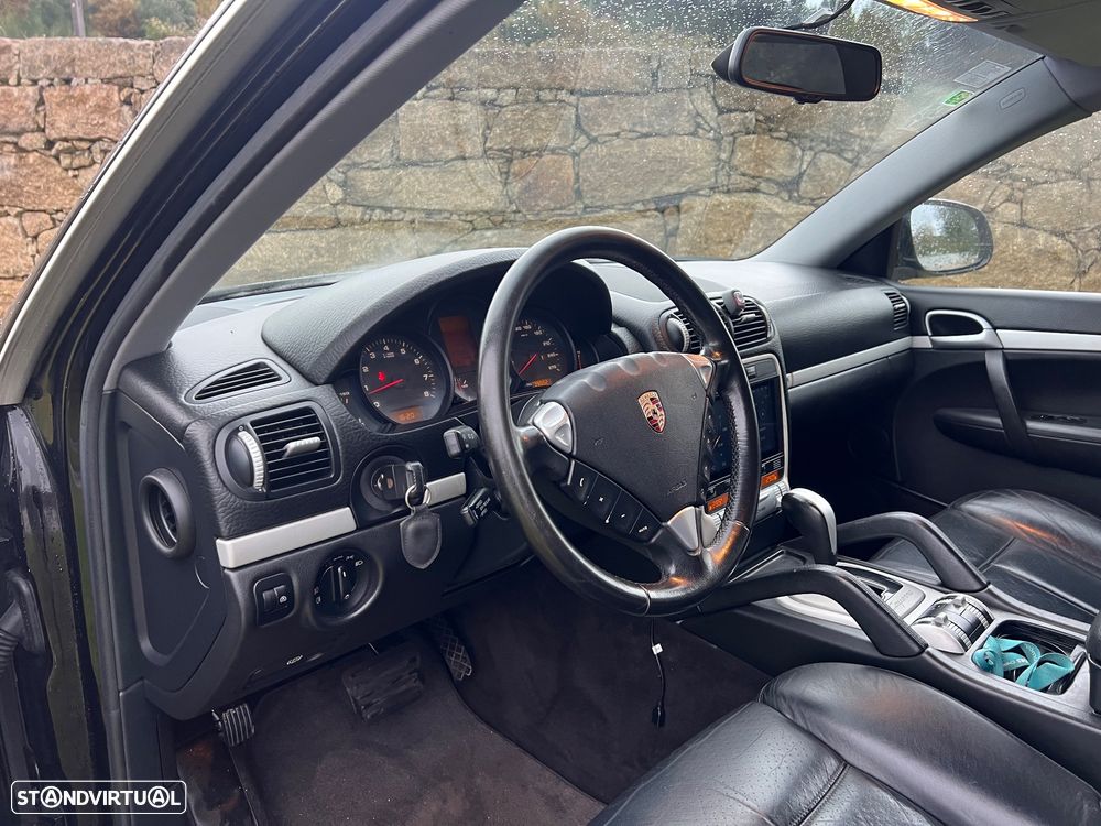 Porsche Cayenne ver-tiptronic - 7