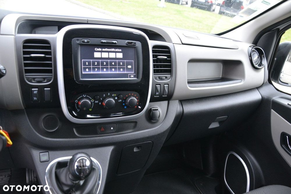 Renault Trafic - 14