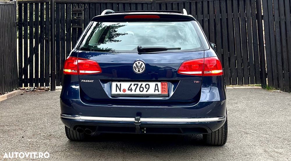 Volkswagen Passat Variant 1.8 TSI Highline DSG - 16