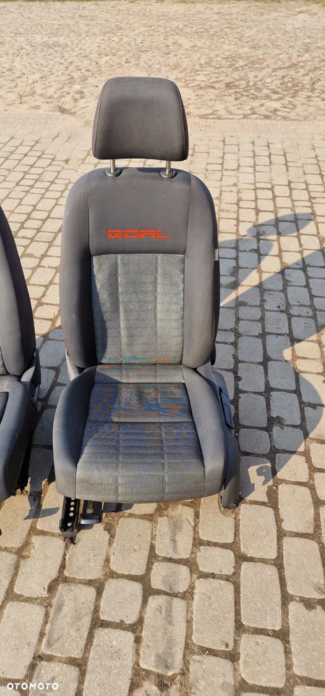 FOTEL PRAWY VW GOLF V GOAL 5D - 2