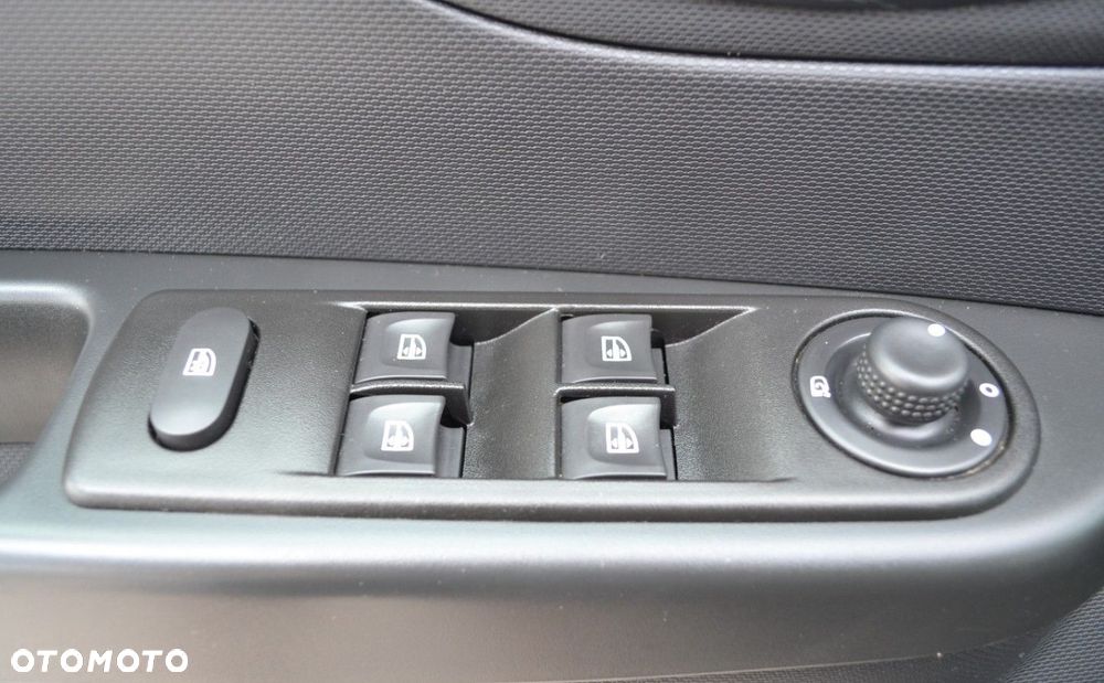 Renault Captur ENERGY TCe 90 Experience - 28