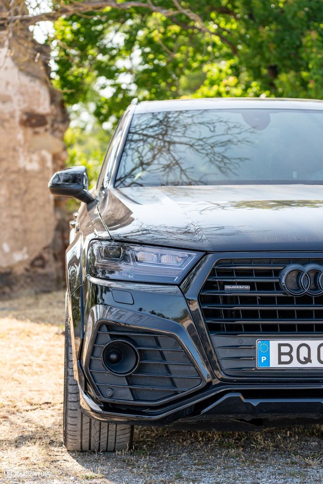 Audi Q7 3.0 TDI E-tron quattro S-line Tiptronic - 32