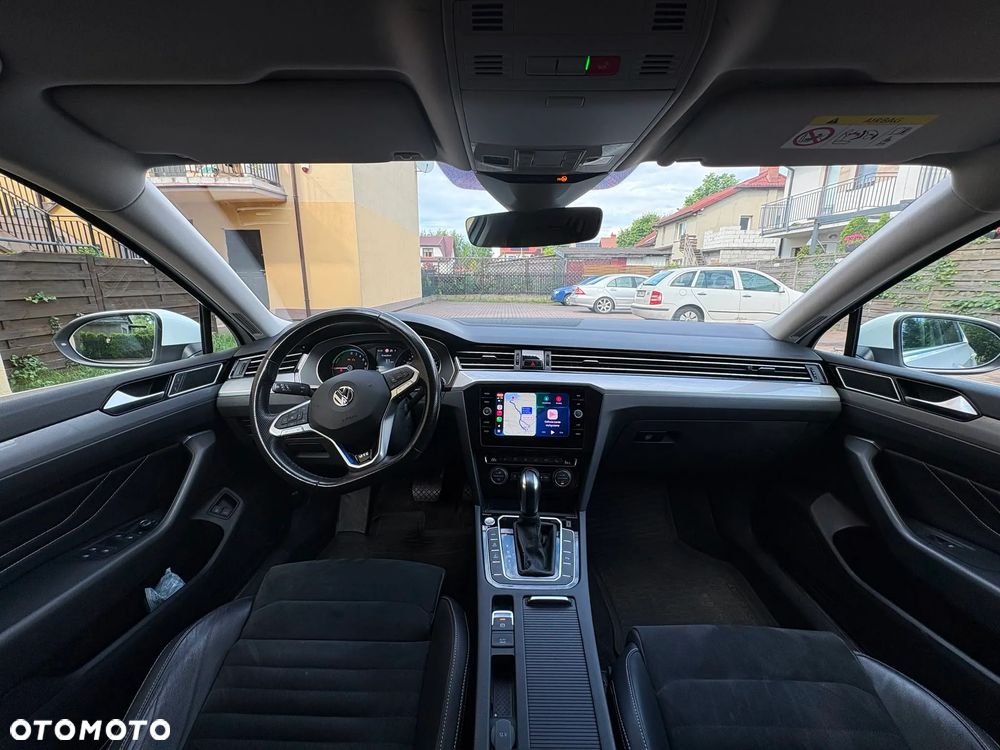Volkswagen Passat - 8