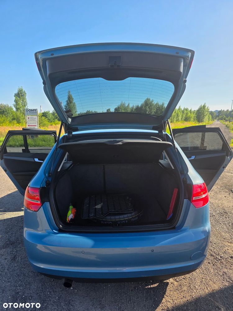 Audi A3 Sportback 1.6 Ambition - 8