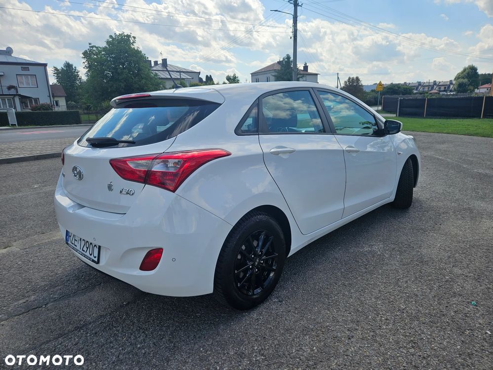 Hyundai i30 1.4 CRDi Advantage - 8