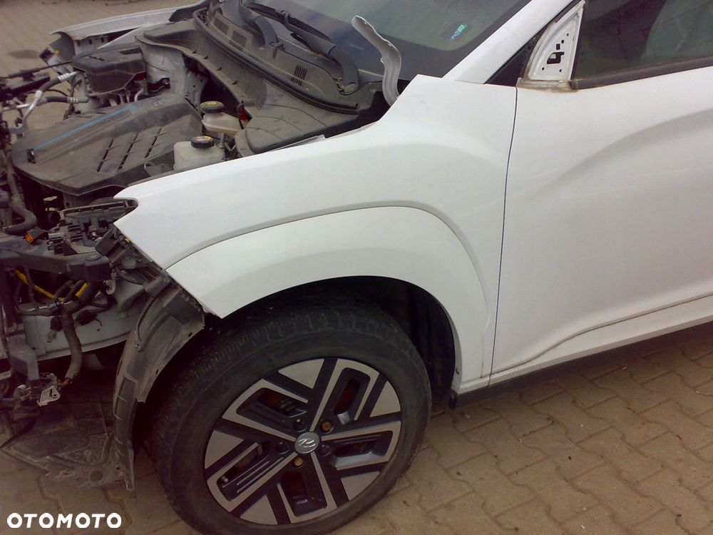 hyundai kona 2017 - błotnik przedni lewy prawy przód listwa biały idealny - 1