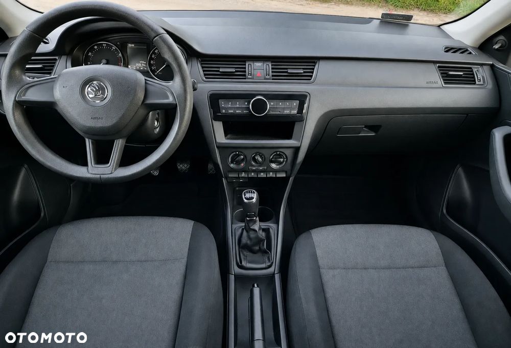 Skoda RAPID 1.2 TSI Active - 5