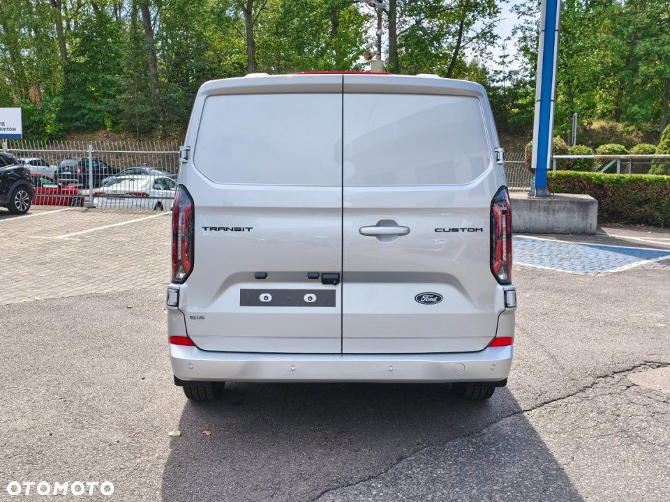 Ford Transit Custom - 6