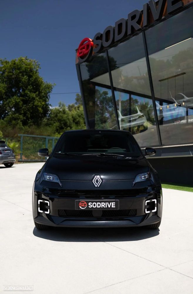 Renault 5 E-Tech 40 kWh Techno Autonomia Urbana - 5