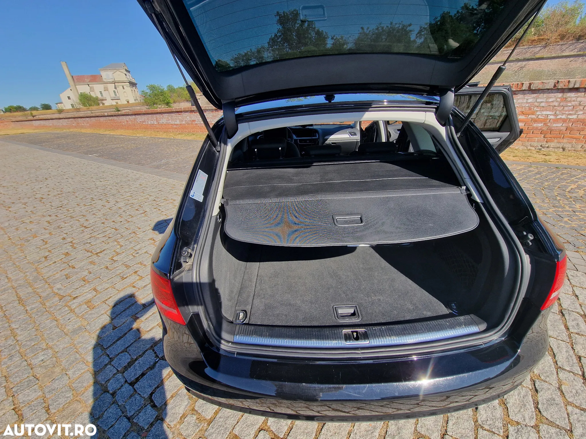 Audi A4 Avant 2.0 TDIe - 23