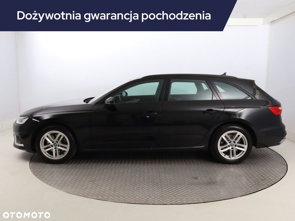 Audi A4 Avant - 4