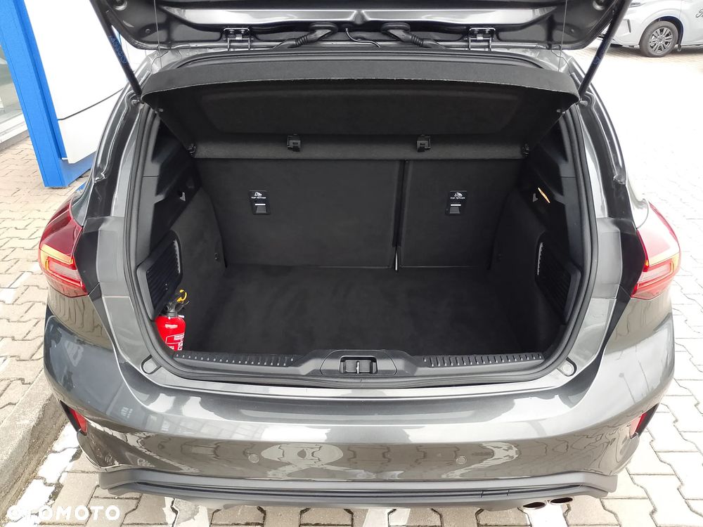 Ford Focus 1.0 EcoBoost Hybrid ST-LINE - 8