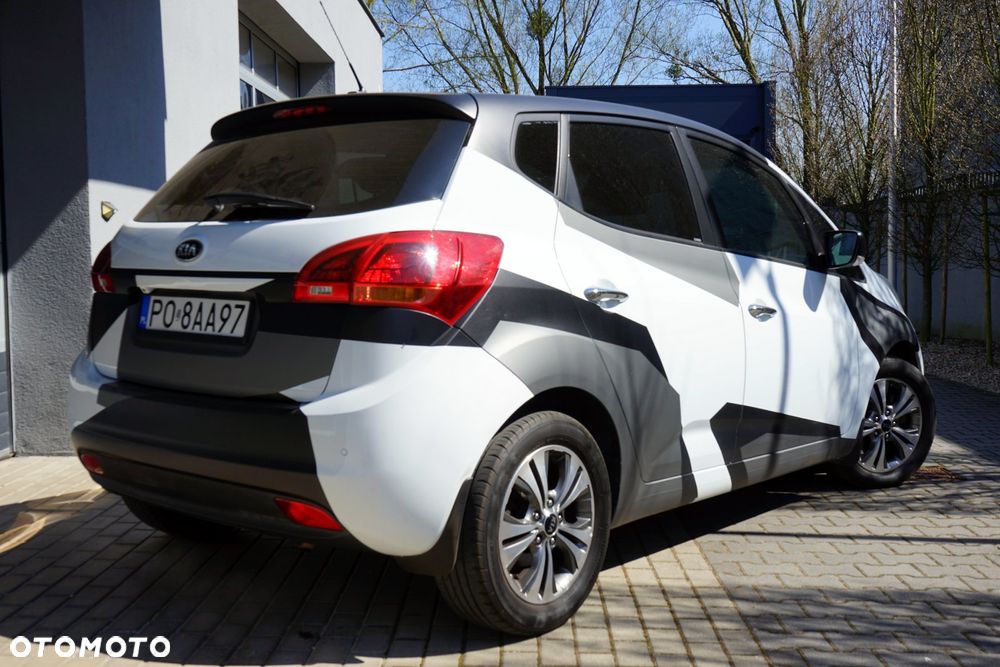 Kia Venga 1.6 Business Line - 9