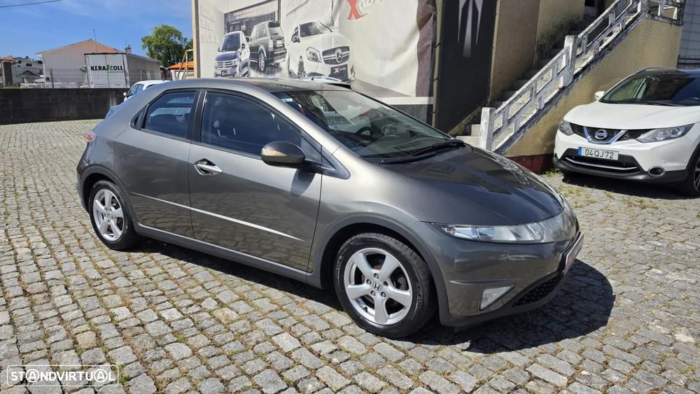 Honda Civic 1.4 Comfort - 2