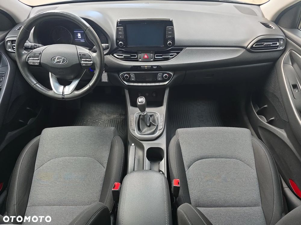 Hyundai i30 1.0 T-GDI Smart - 13