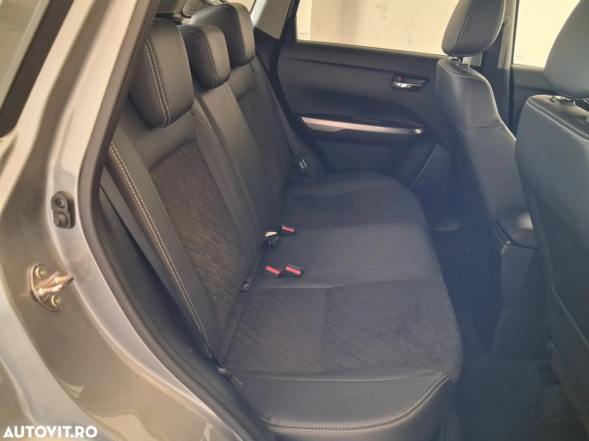 Suzuki Vitara 1.4 ALLGRIP Luxus - 8