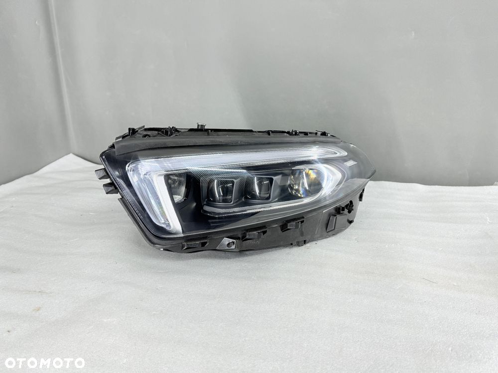 Reflektor Przod lewa Mercedes A W177 A177 Multibeam A1779060503 - 1
