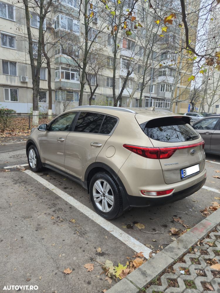 Kia Sportage 1.7 DSL 7DCT 4x2 Style - 5