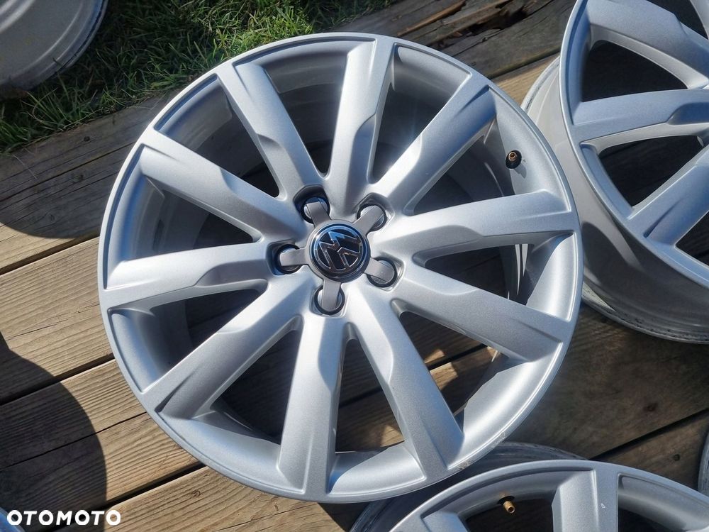 AUDI A4 B7,VW PASSAT,TIGUAN,SEAT LEON,SKODA SUPERB 8X19 ET39 5X112 super - 4