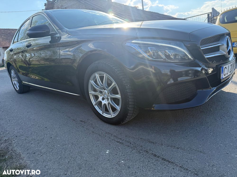 Mercedes-Benz C - 13