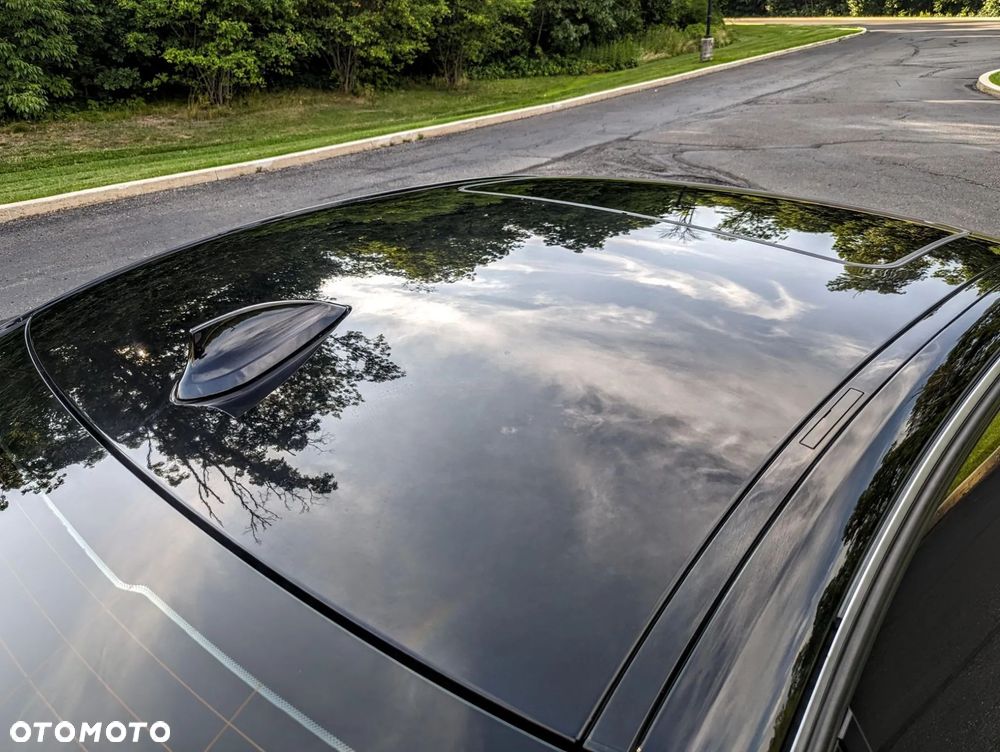 BMW Seria 3 330i xDrive Edition M Sport Shadow - 30