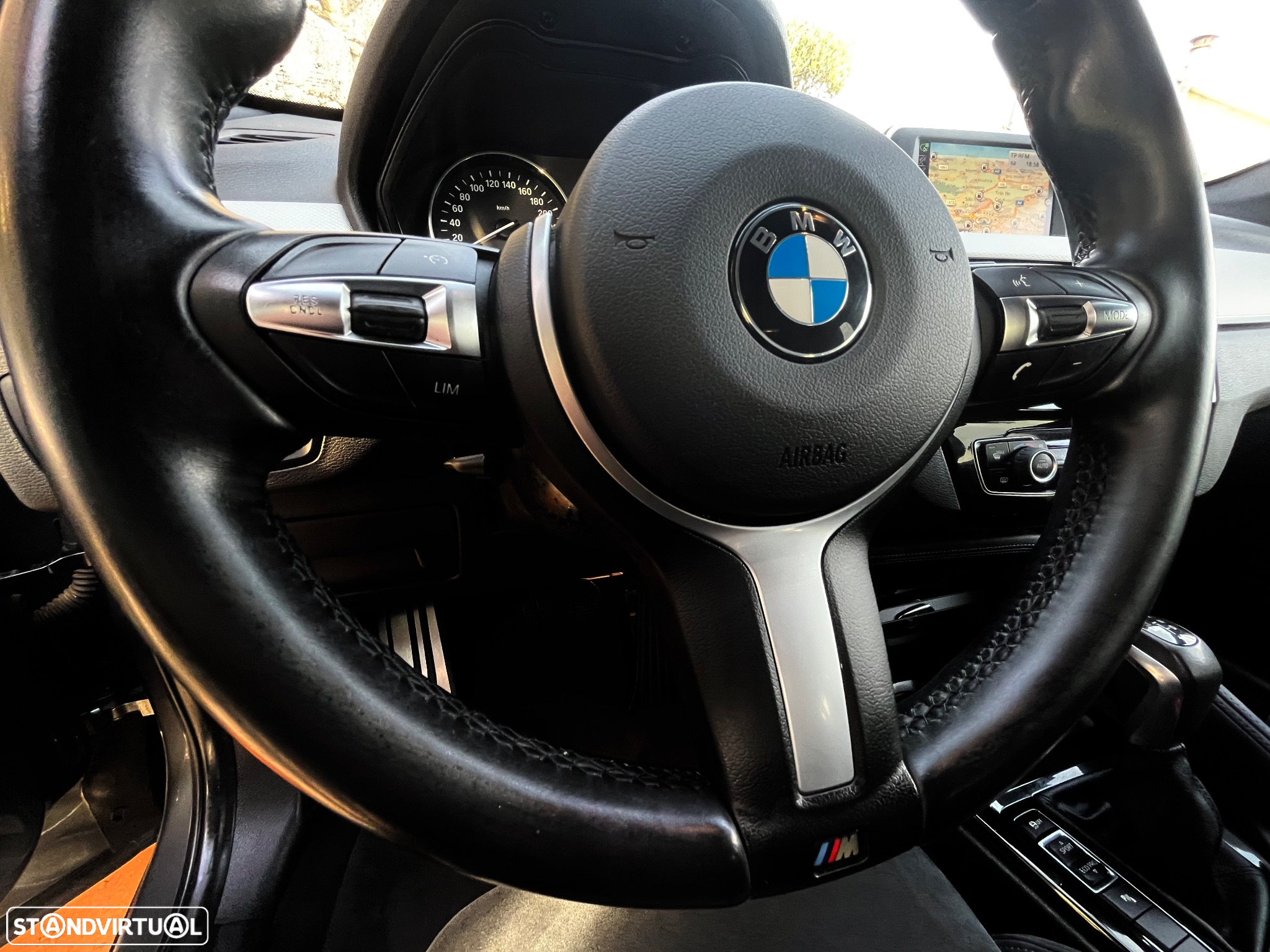 BMW X1 18 i sDrive Auto Pack M - 16