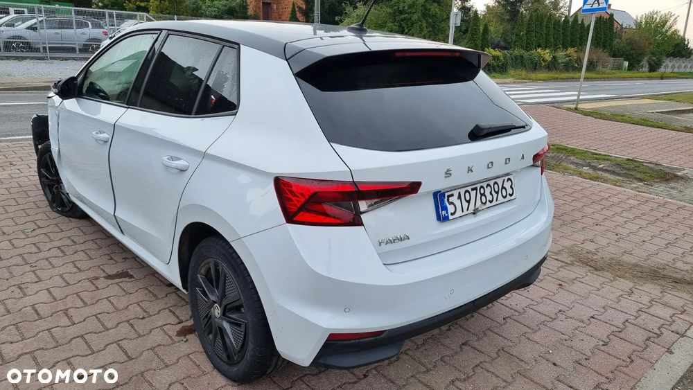 Skoda Fabia 1.0 TSI Active - 10