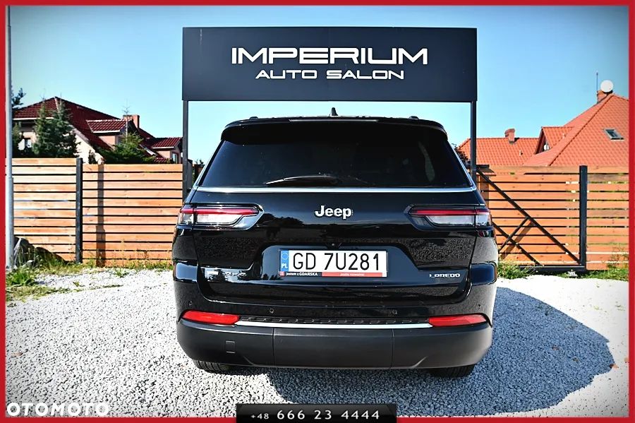 Jeep Grand Cherokee - 11