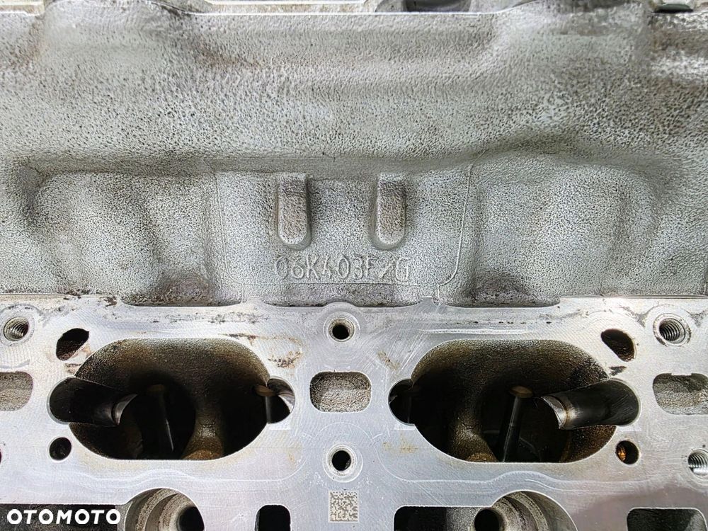 GŁOWICA Z NASADĄ AUDI VOLKSWAGEN SEAT SKODA 1.8 2.0 TFSI 06K403E 06K403E/G - 11