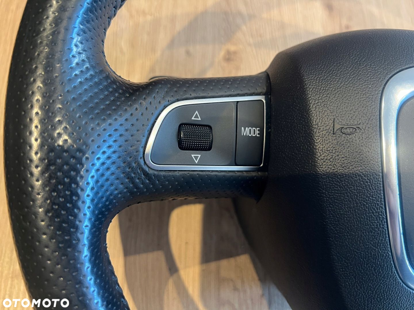 KIEROWNICA TRÓJRAMIENNA ŁOPATKI F1 CHROM II LIFT AUDI A8 S8 D3 - 4