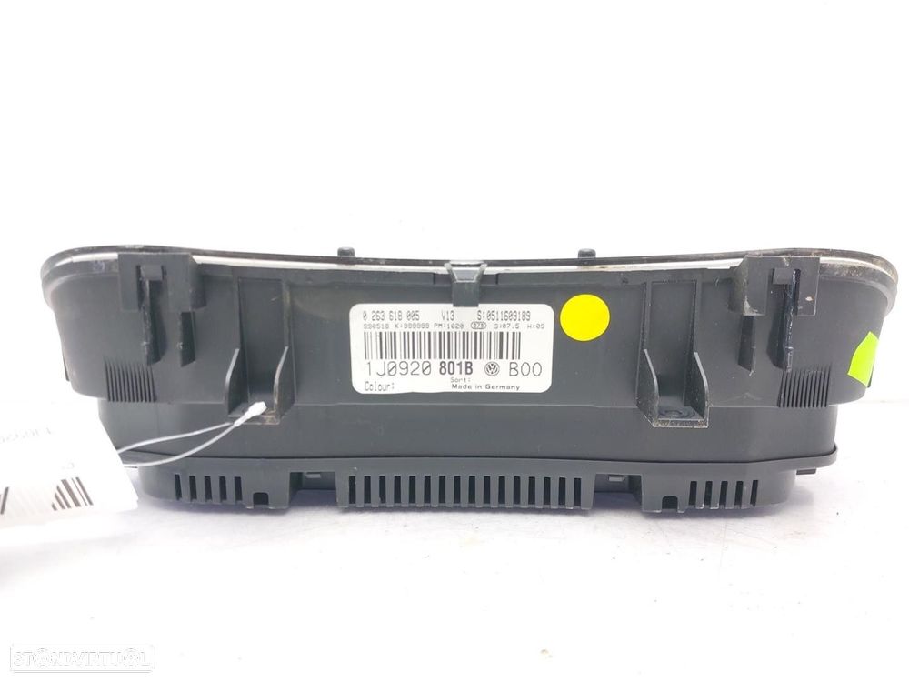 QUADRANTE VOLKSWAGEN GOLF IV 1999 -1J0920801B - 2