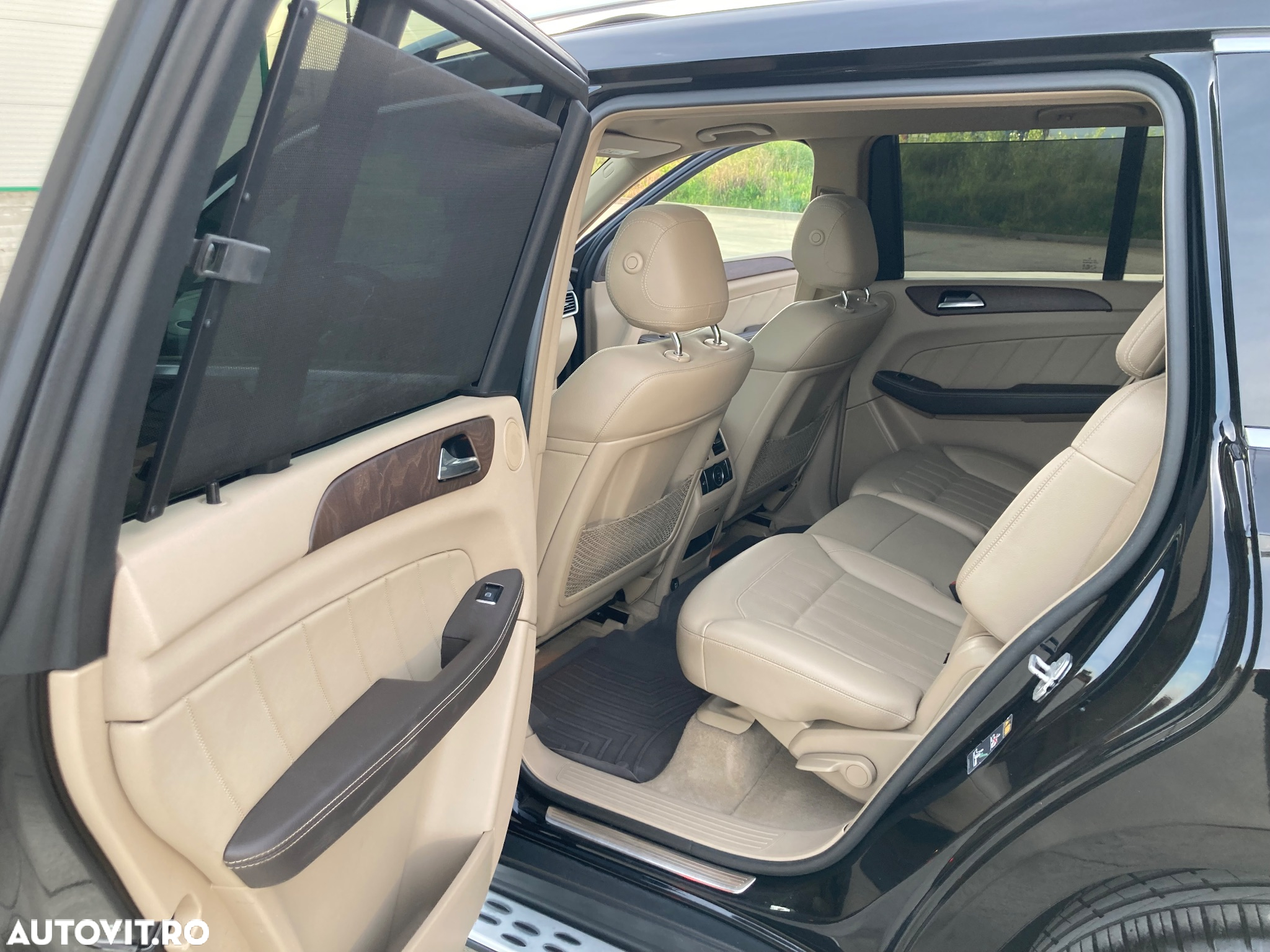 Mercedes-Benz GL 350 BlueTEC 4Matic 7G-TRONIC - 15