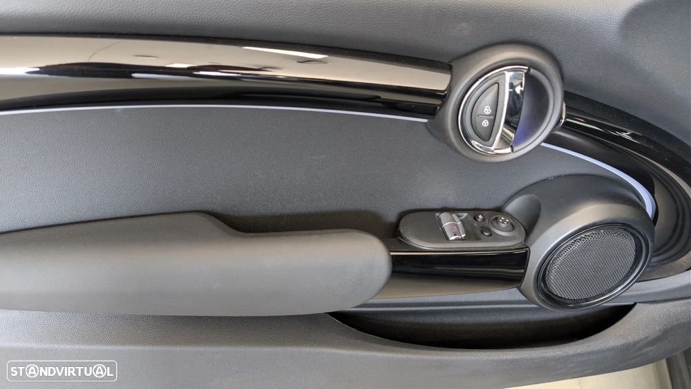 MINI 3 Portas Cooper SE Premium Classic - 14