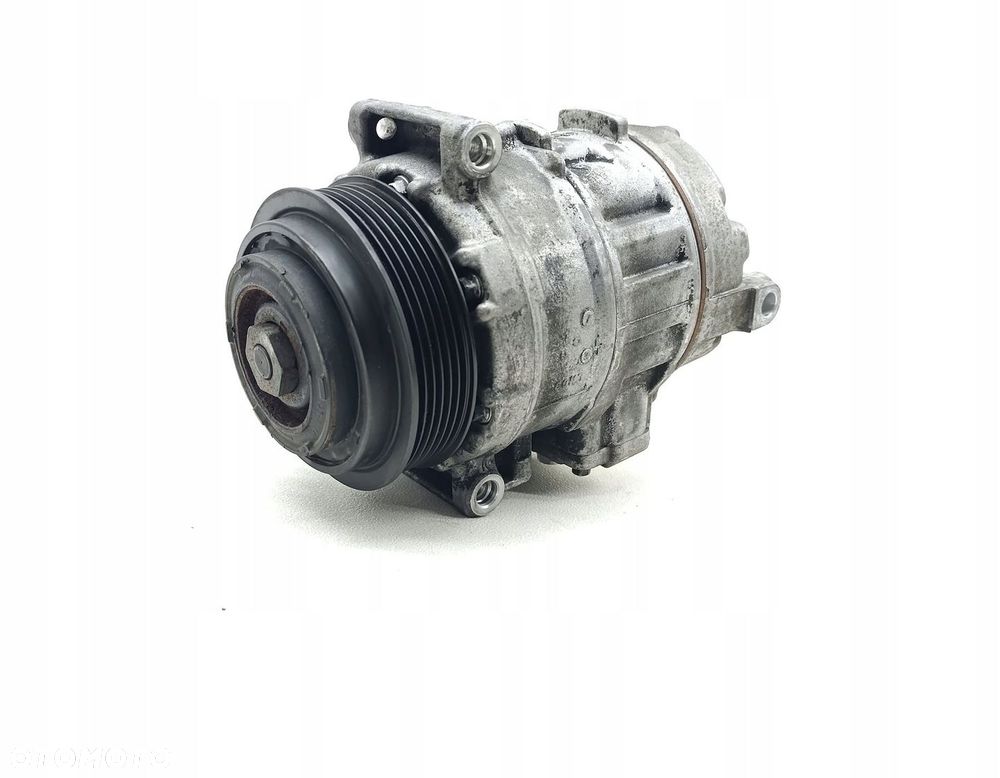 SPRĘŻARKA KLIMATYZACJI MERCEDES W221 4.7 V8 0022306211 7SEU17C - 2