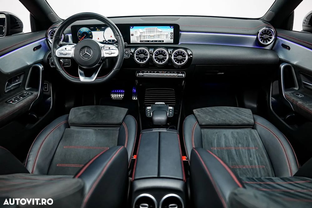 Mercedes-Benz CLA 200 7G-DCT AMG Line - 12
