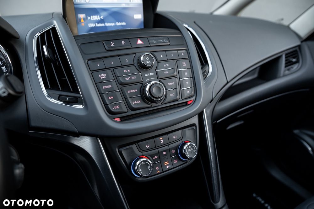 Opel Zafira 1.4 T Cosmo - 33