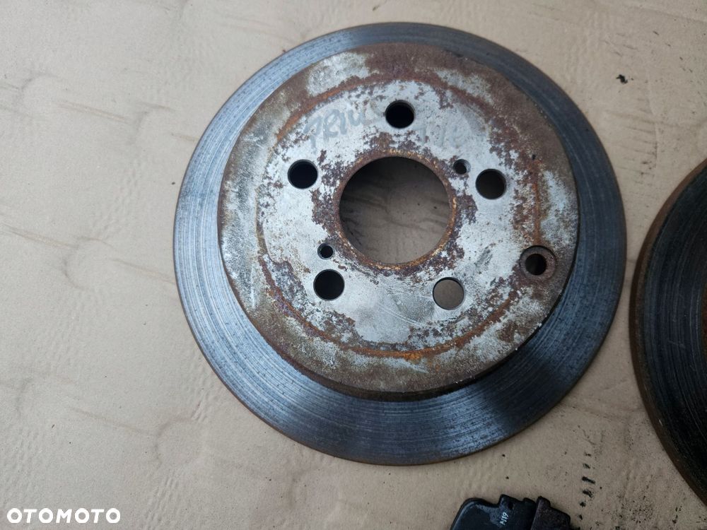 toyota prius ii 03-09 tarcze hamulcowe klocki tył - 3