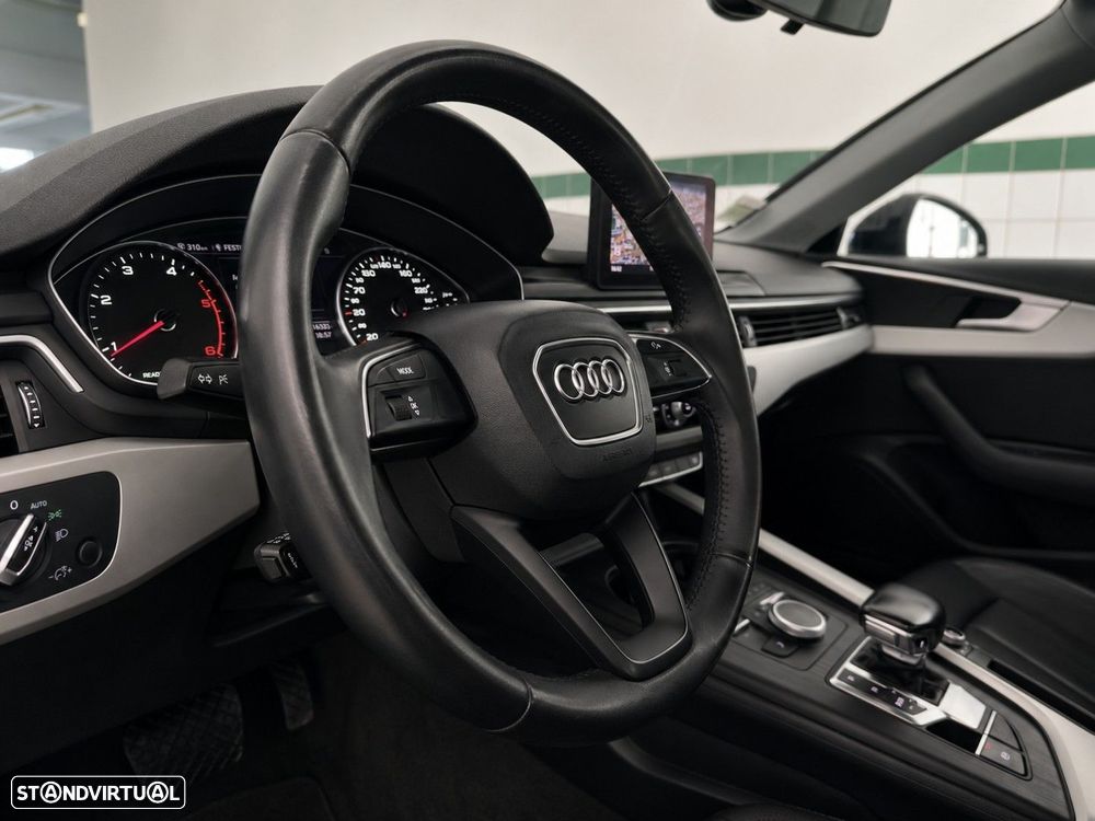 Audi A4 Avant 2.0 TDI Advance S tronic - 18