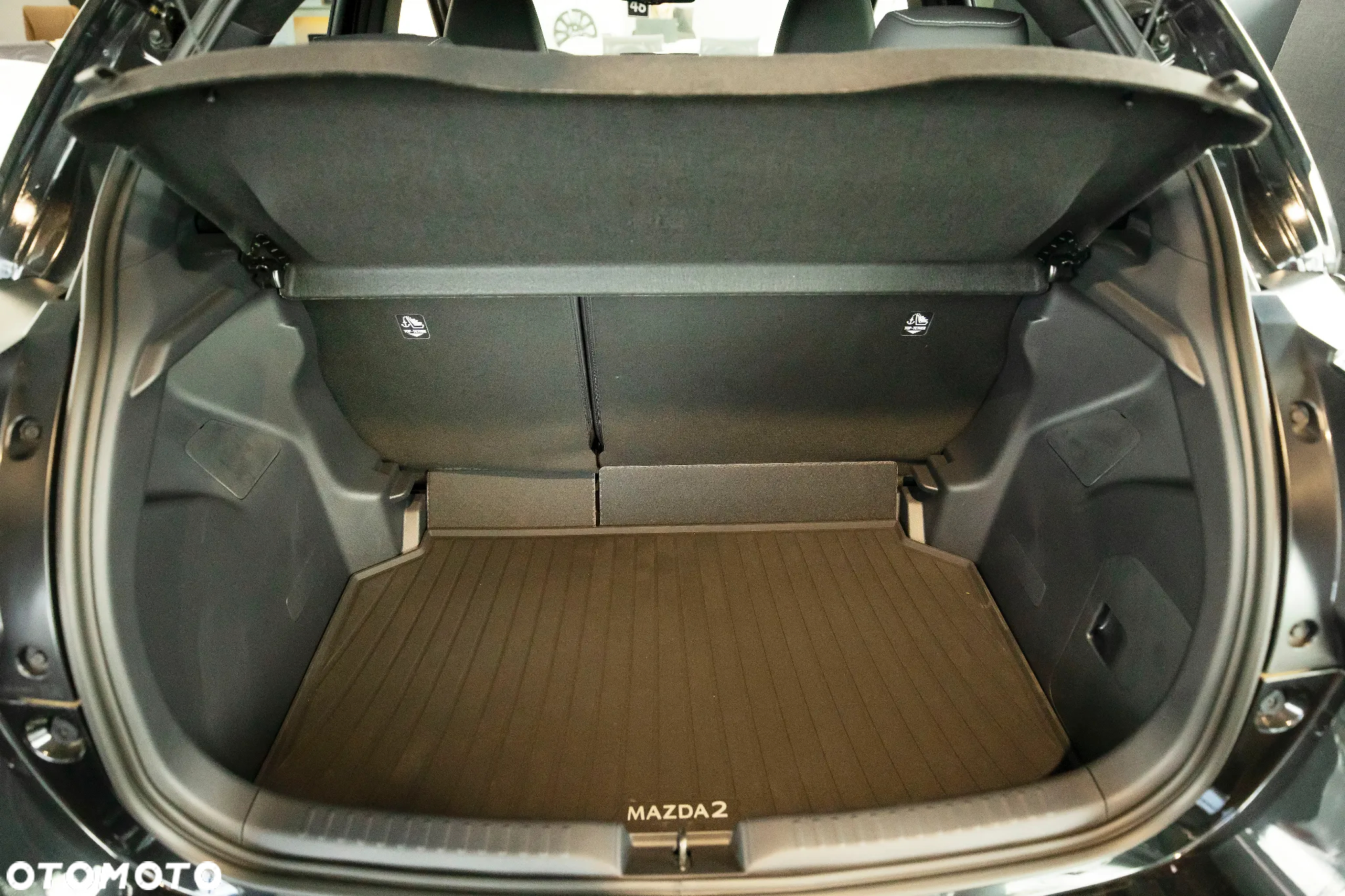 Mazda - 9