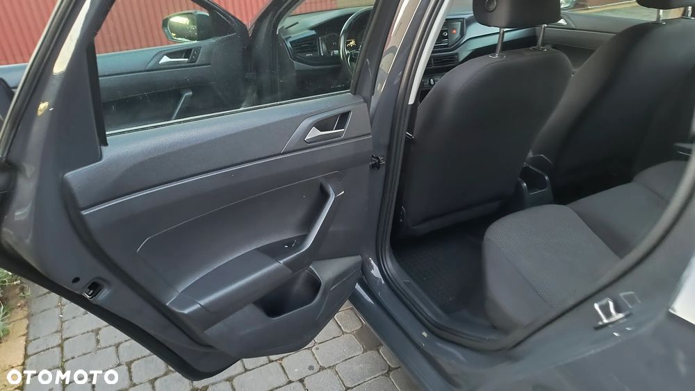 Volkswagen Polo - 34