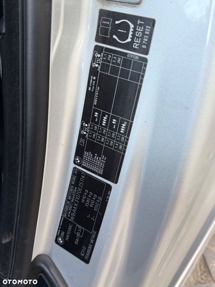BMW Seria 3 320d DPF - 23